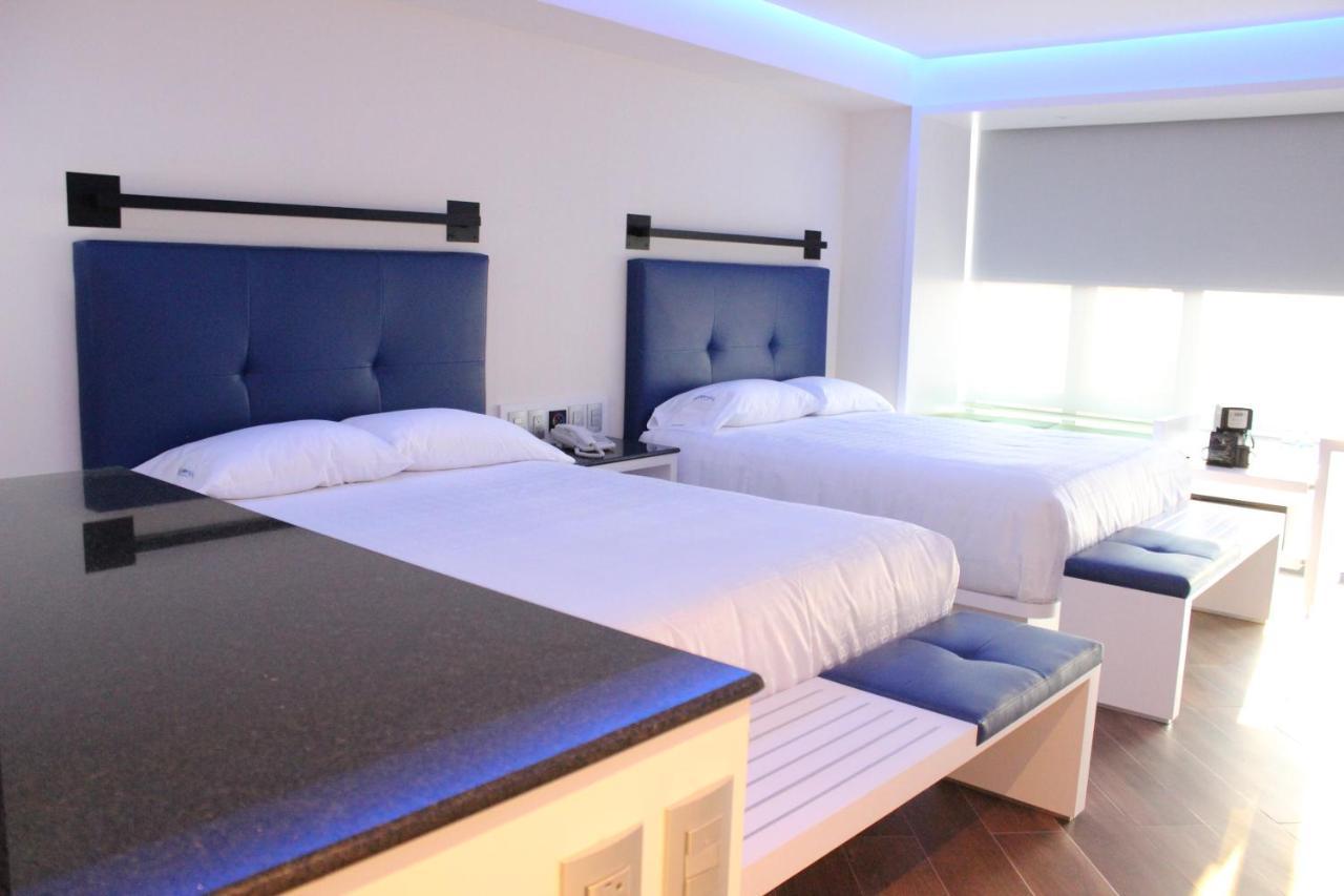 Weenjoy Hotels Grand Prix Aeropuerto Cdmx Mexico City Room photo