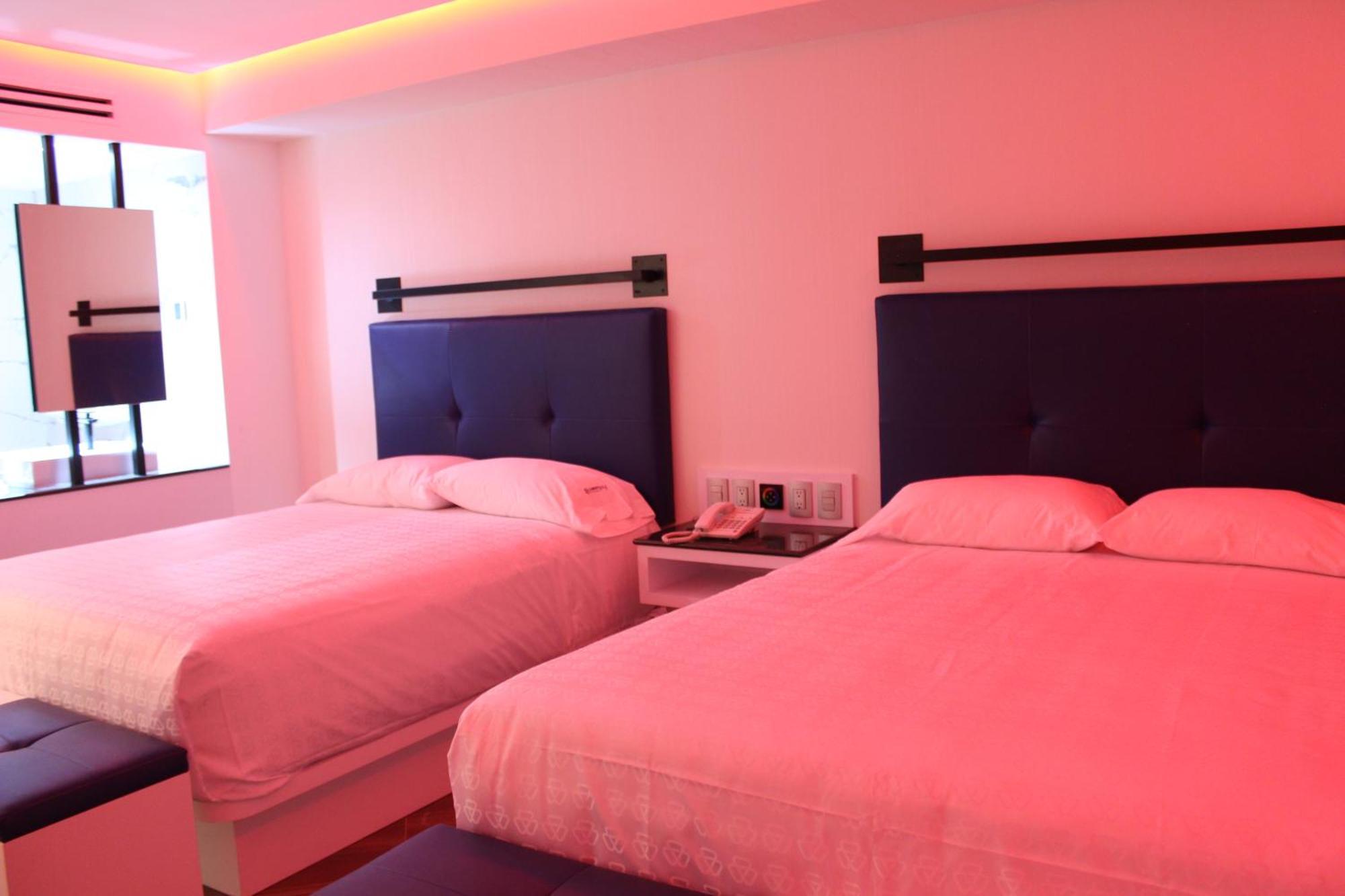 Weenjoy Hotels Grand Prix Aeropuerto Cdmx Mexico City Room photo