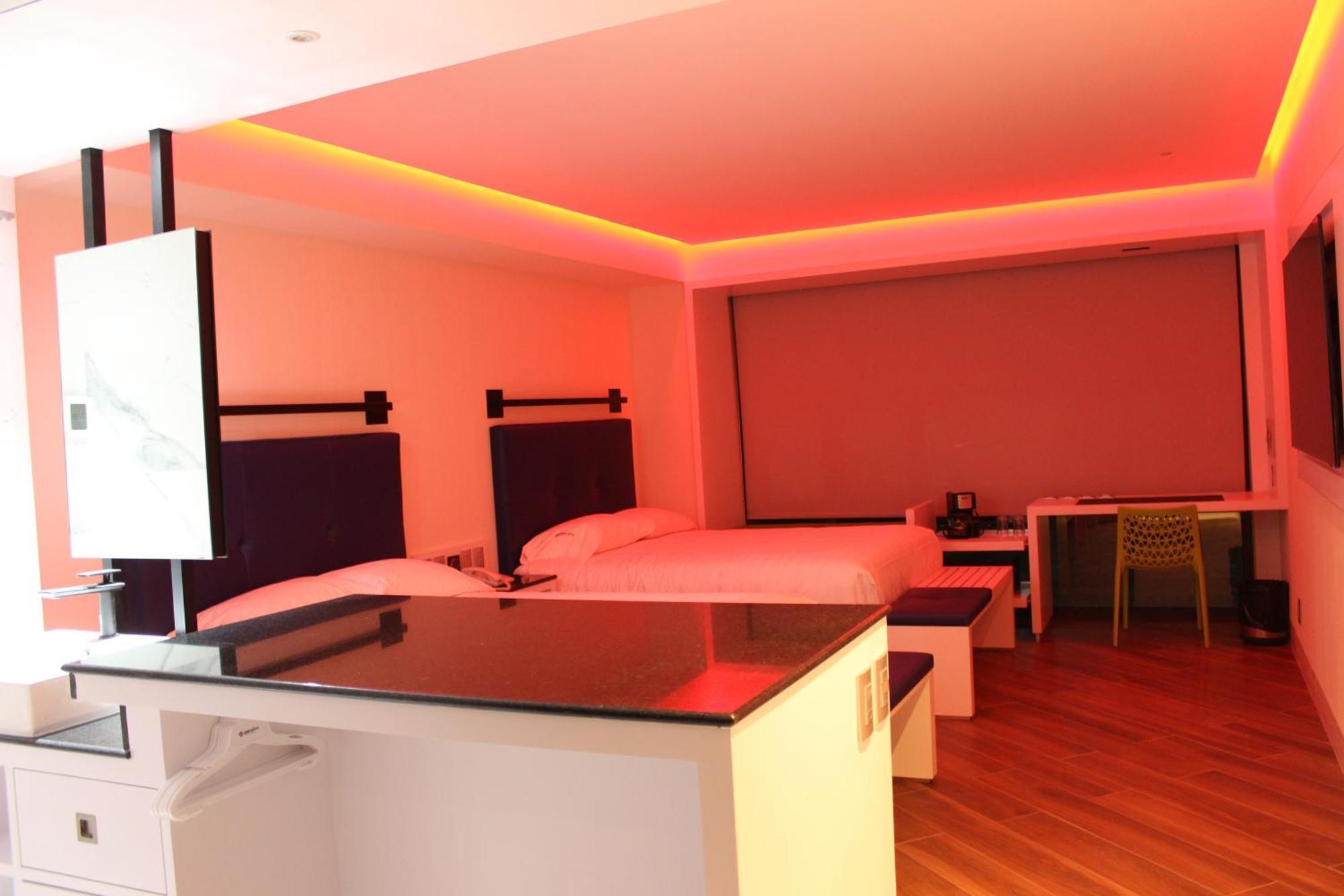 Weenjoy Hotels Grand Prix Aeropuerto Cdmx Mexico City Room photo