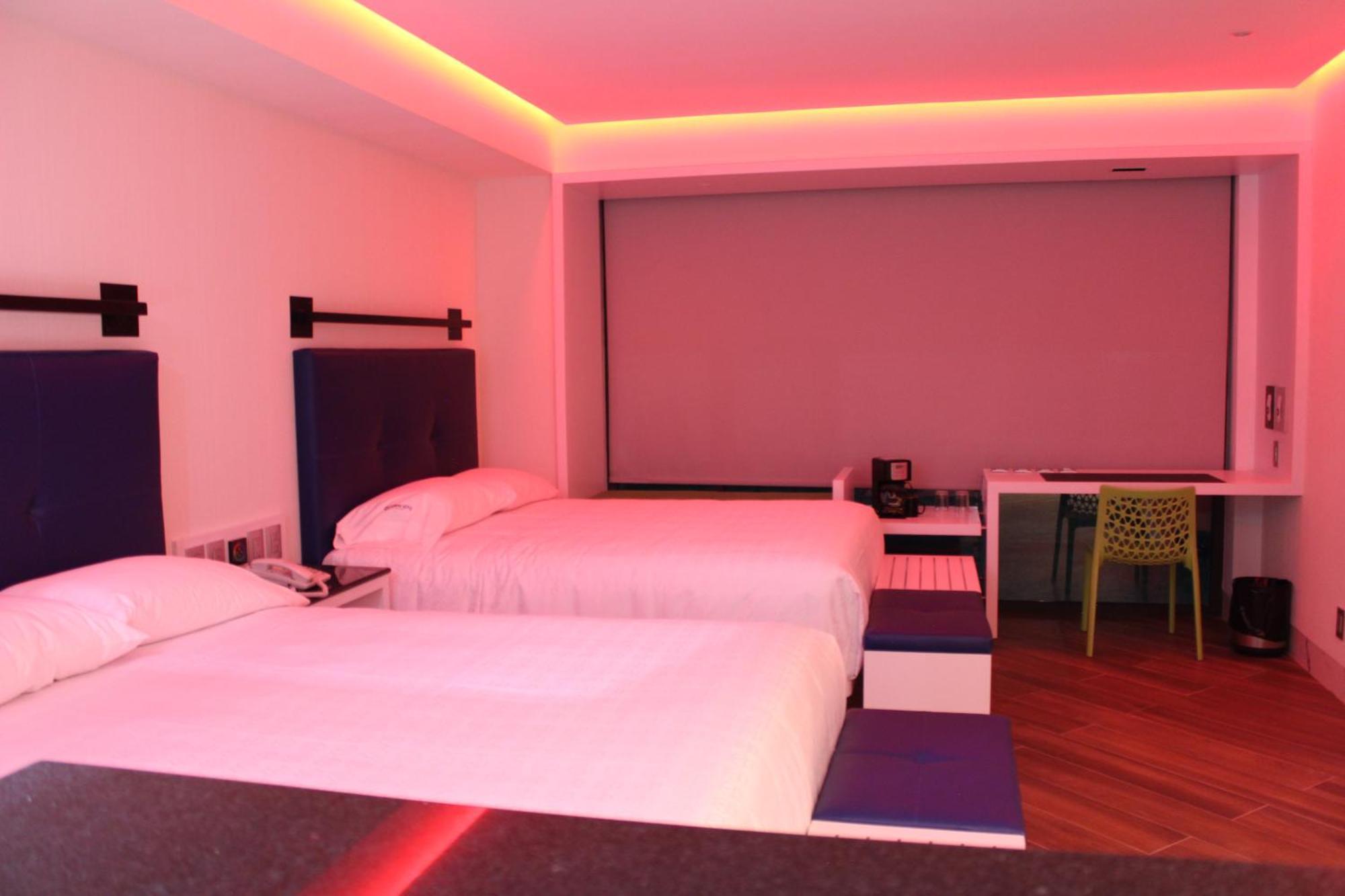 Weenjoy Hotels Grand Prix Aeropuerto Cdmx Mexico City Room photo