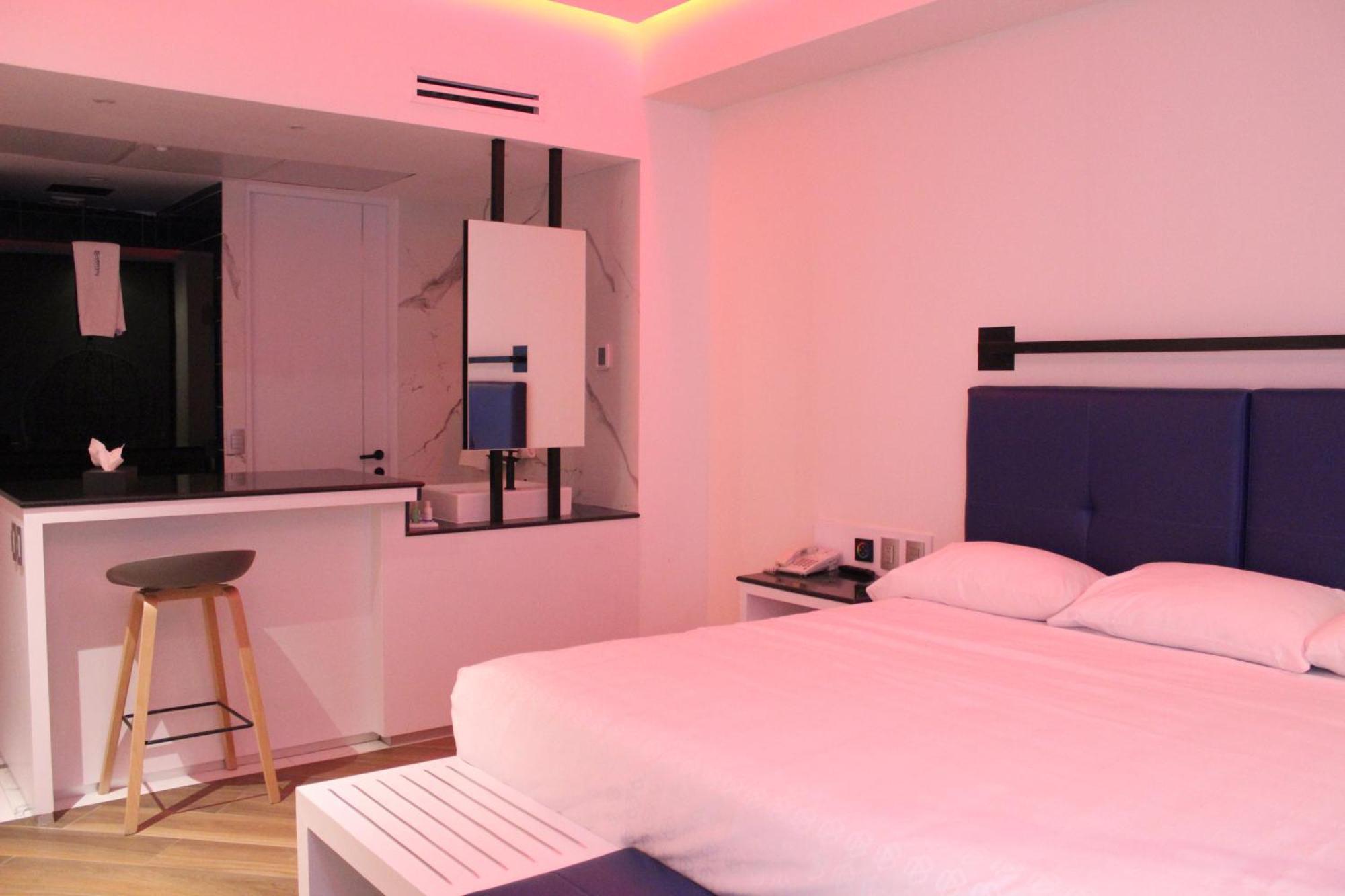 Weenjoy Hotels Grand Prix Aeropuerto Cdmx Mexico City Room photo